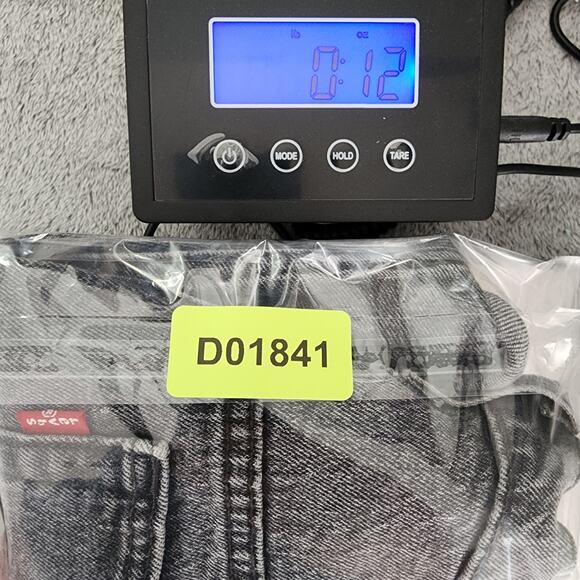 Levi's Shorts Womens W30 Faded Black Gray 501 High Rise Cut Off Button Fly - Picture 13 of 13